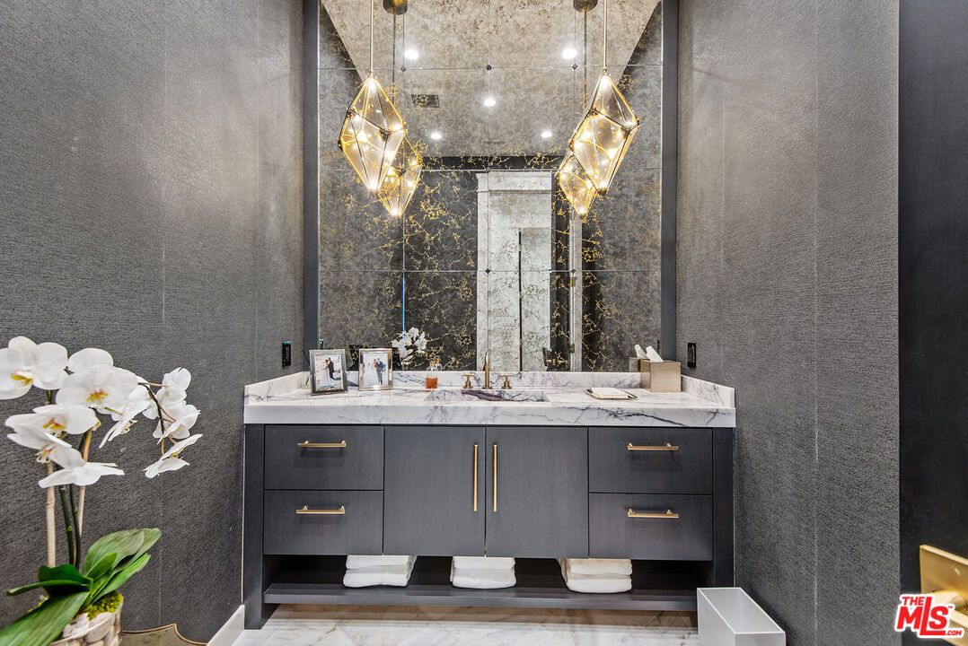 Bathroom, Dual Sink Vanities, Interior, Marble, Pendant Lights, Recessed Lighting