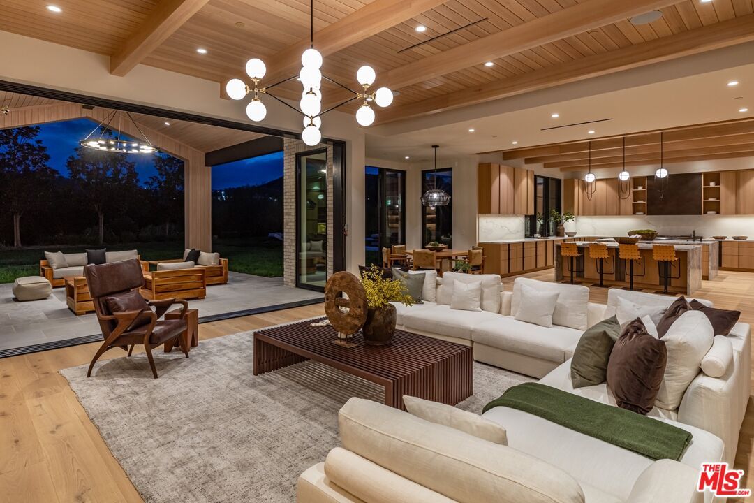 Interior, Kitchen, Living room, Pendant Lights, Recessed Lighting, Wooden Beams, Wooden Ceilings, Wood Texture Flooring