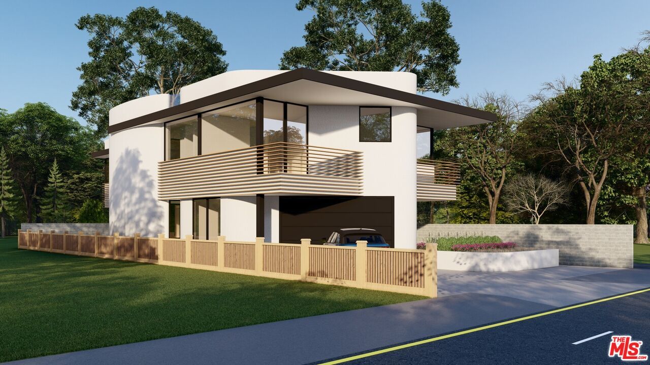 Backyard, Exterior, Facade, Modern