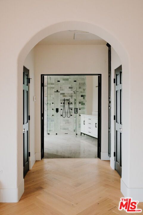Interior, Wine Storage, Wood Texture Flooring