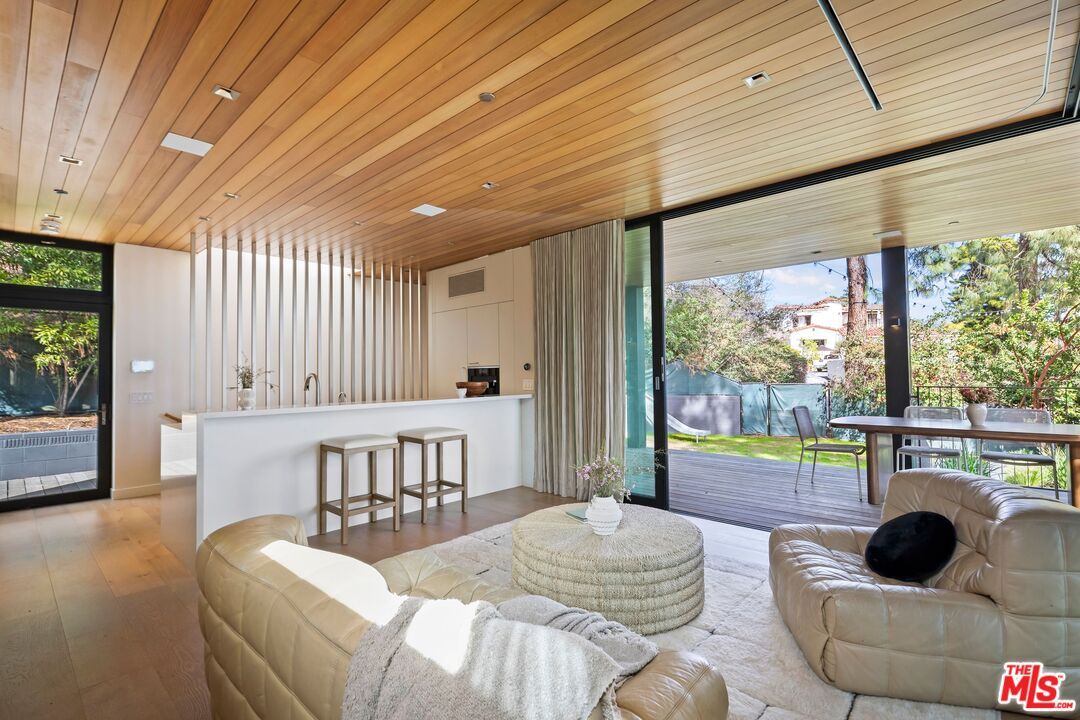 Interior, Living room, Recessed Lighting, Wooden Ceilings, Wood Texture Flooring