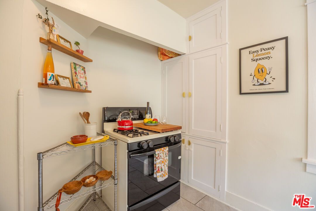 Interior, Kitchen