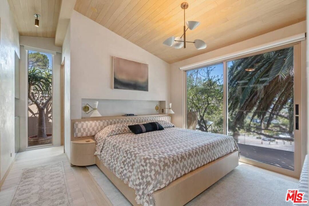 Bedroom, Interior, Wooden Ceilings, Wood Texture Flooring
