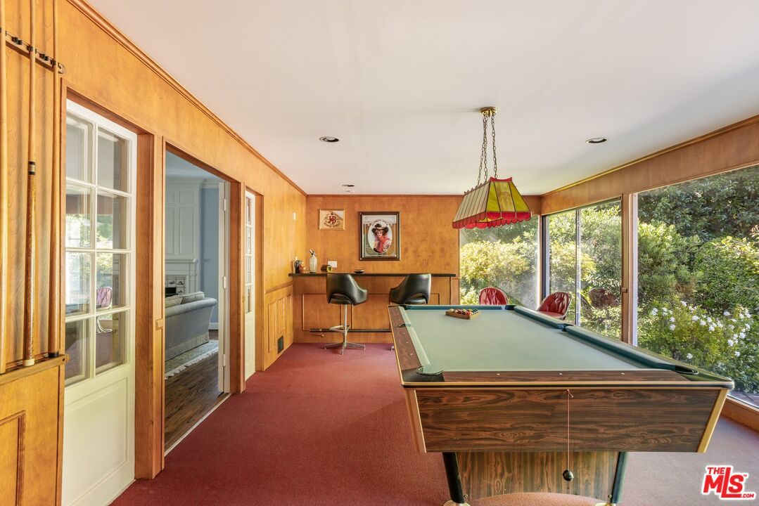 Billiard Table, Game Room, Interior, Pendant Lights, Recessed Lighting