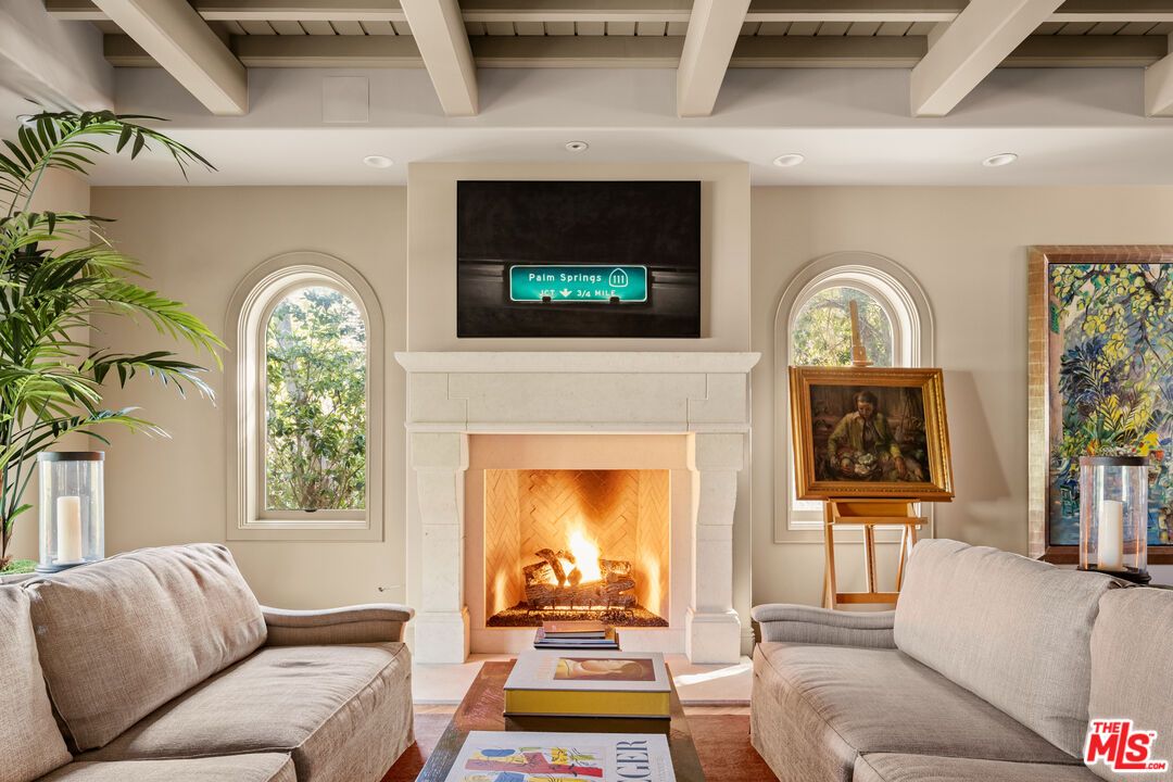 Fireplace, Interior, Living room, Recessed Lighting