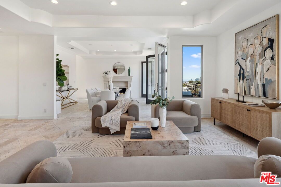 Fireplace, Interior, Living room, Recessed Lighting