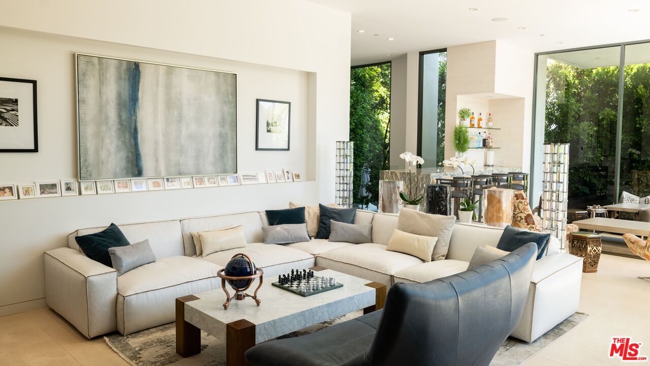 Dining room, Interior, Living room, Recessed Lighting