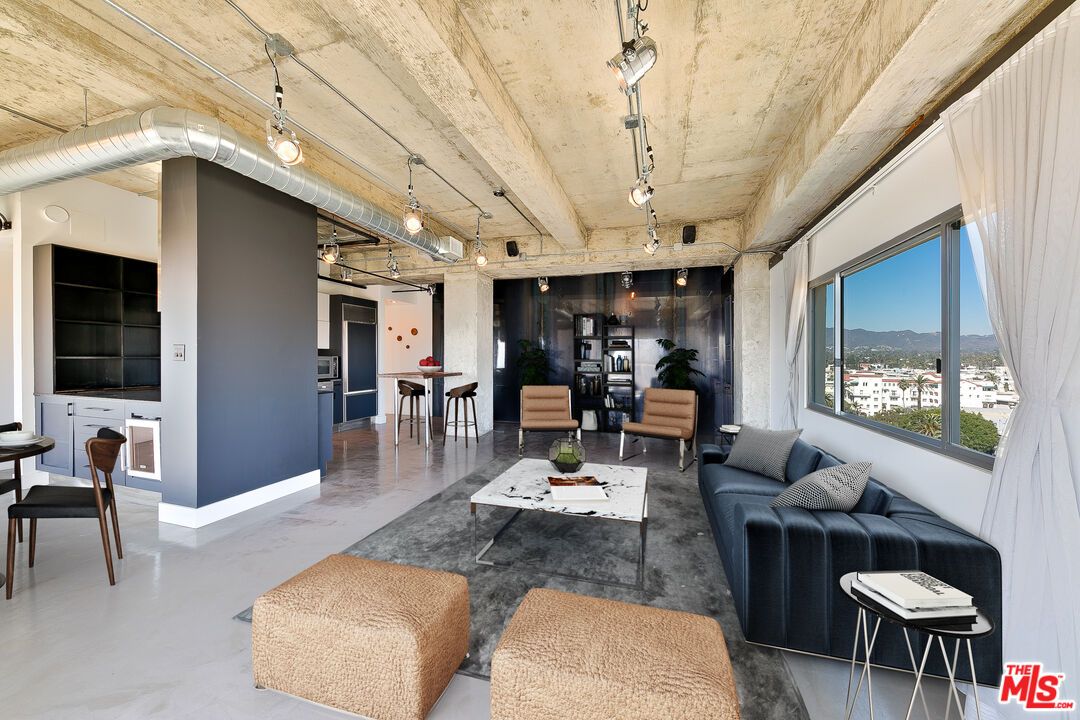 Dining room, Interior, Living room, Pendant Lights, Wooden Ceilings