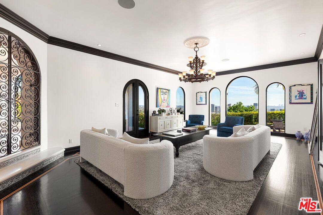 Chandelier, Interior, Living room, Recessed Lighting, Wood Texture Flooring