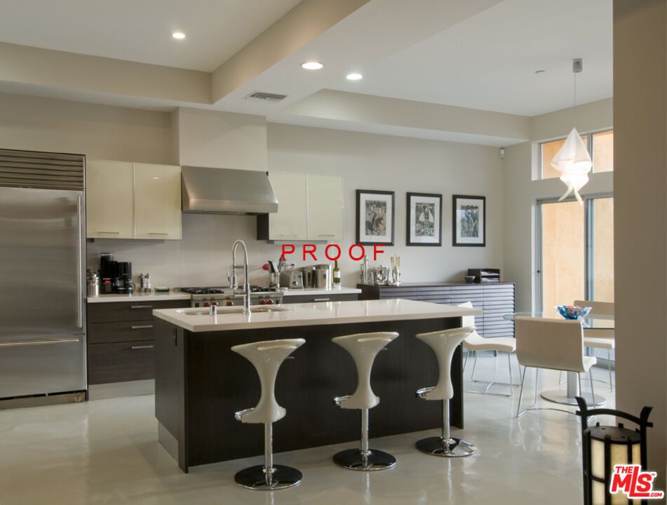 Dining room, Interior, Kitchen, Pendant Lights, Recessed Lighting, Stainless Steel Appliances