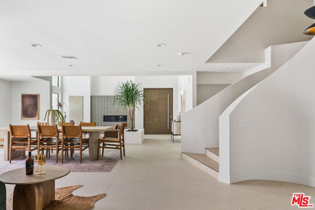 Dining room, Fireplace, Interior, Recessed Lighting