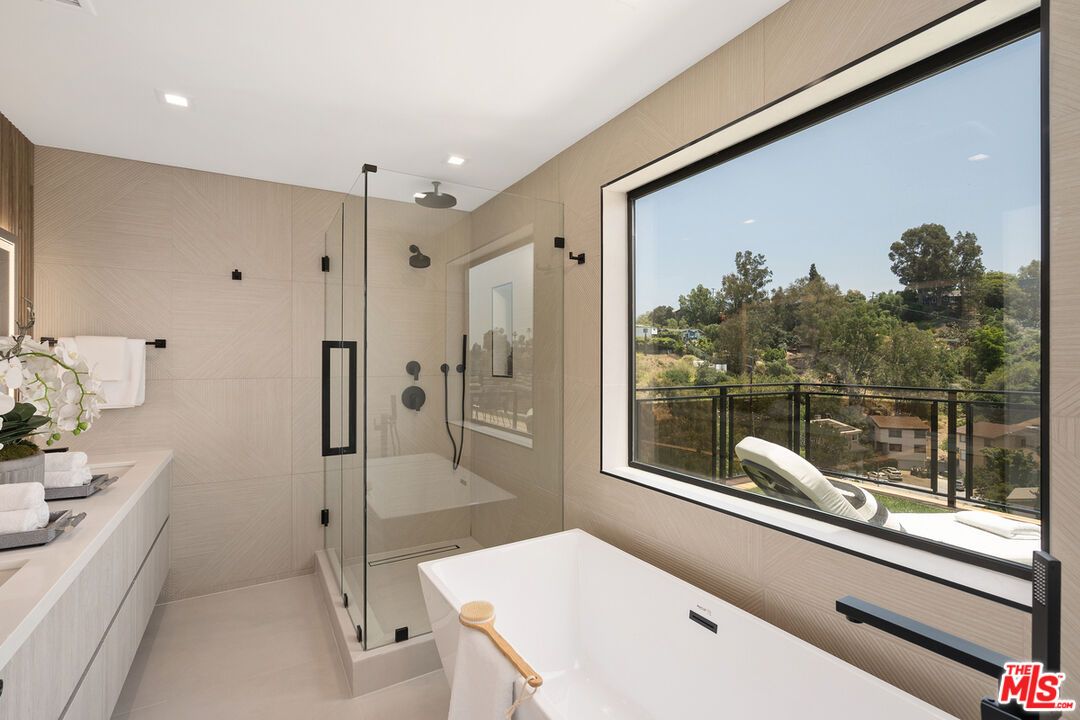 Bathroom, Free Standing Baths, Glass Shower, Interior, Recessed Lighting