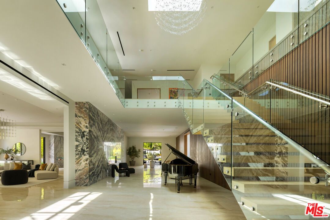 Interior, Piano, Recessed Lighting