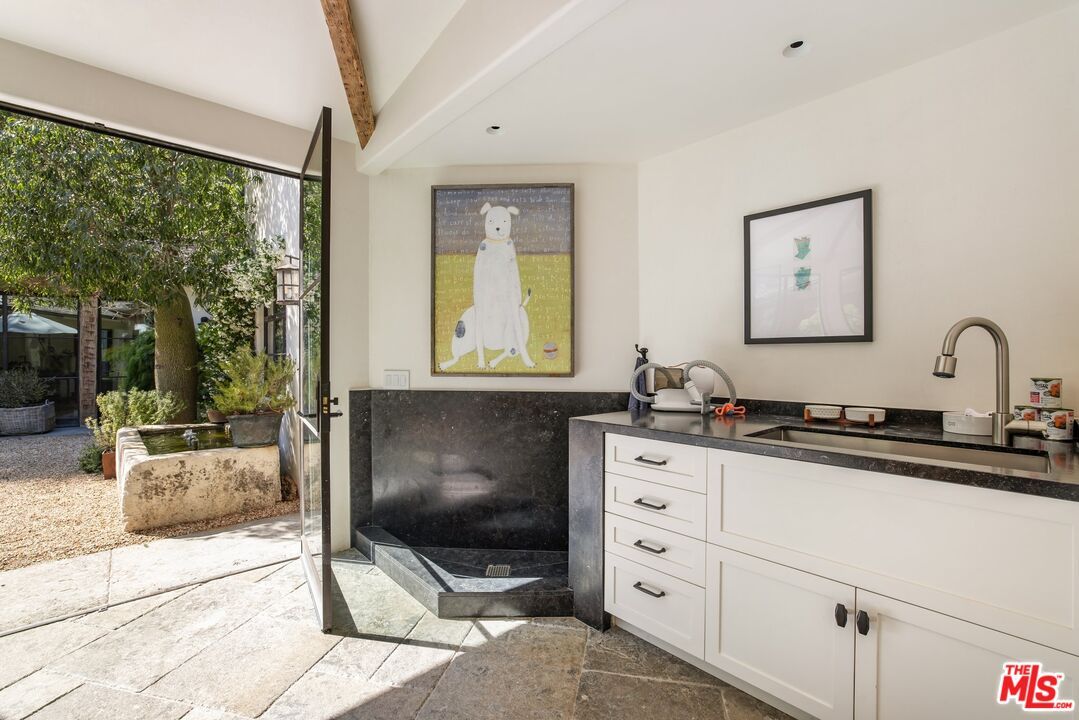 Interior, Kitchen, Recessed Lighting, Wooden Beams
