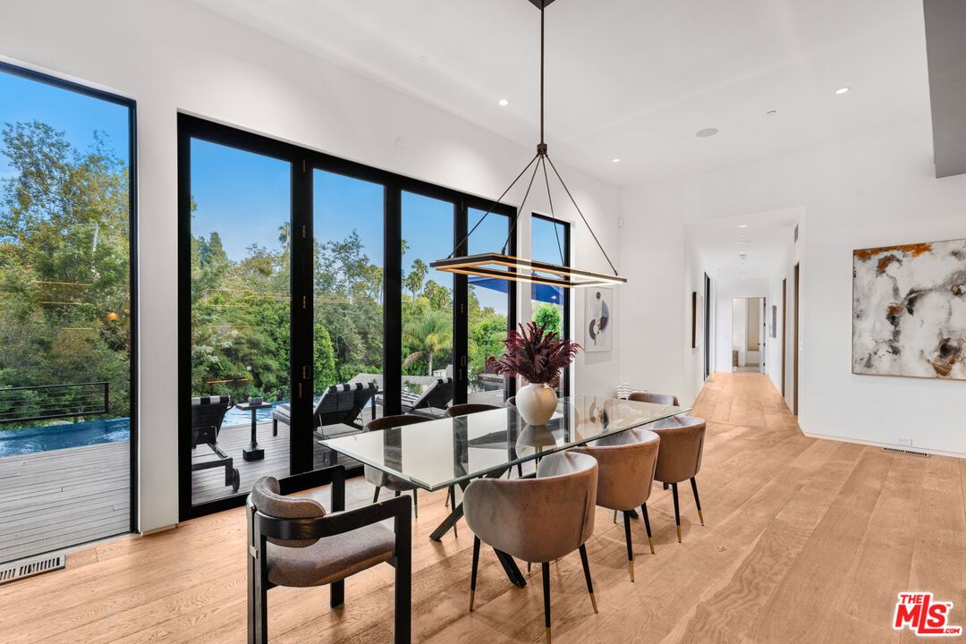 Dining room, Interior, Pendant Lights, Recessed Lighting, Wood Texture Flooring