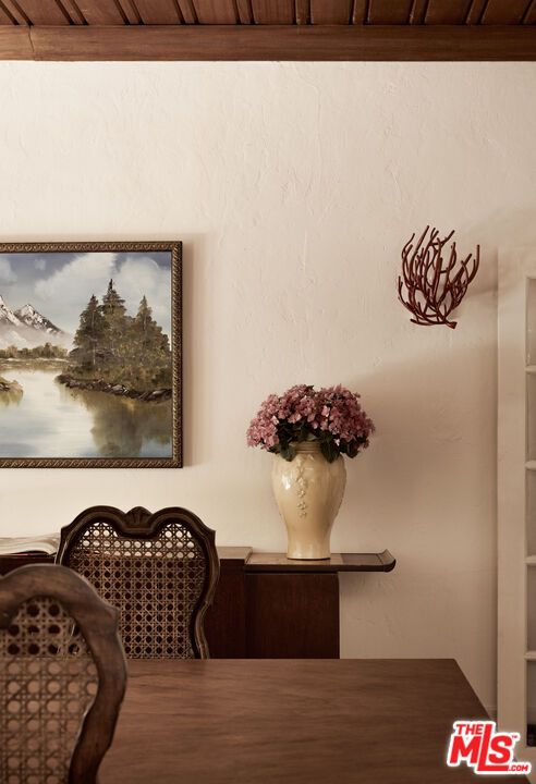 Interior, Water