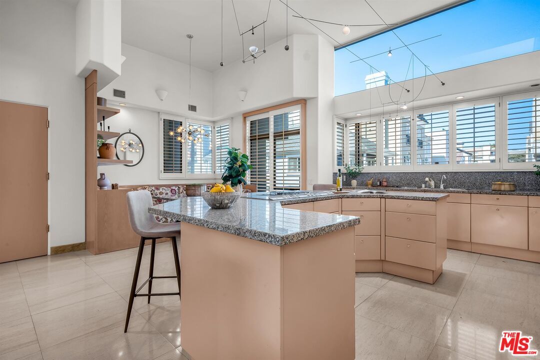 Dining room, Interior, Kitchen, Pendant Lights