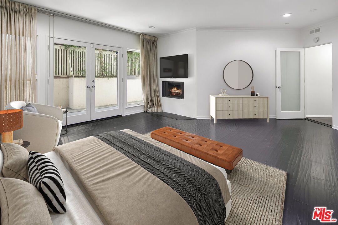 Bedroom, Fireplace, Interior, Recessed Lighting, Wood Texture Flooring