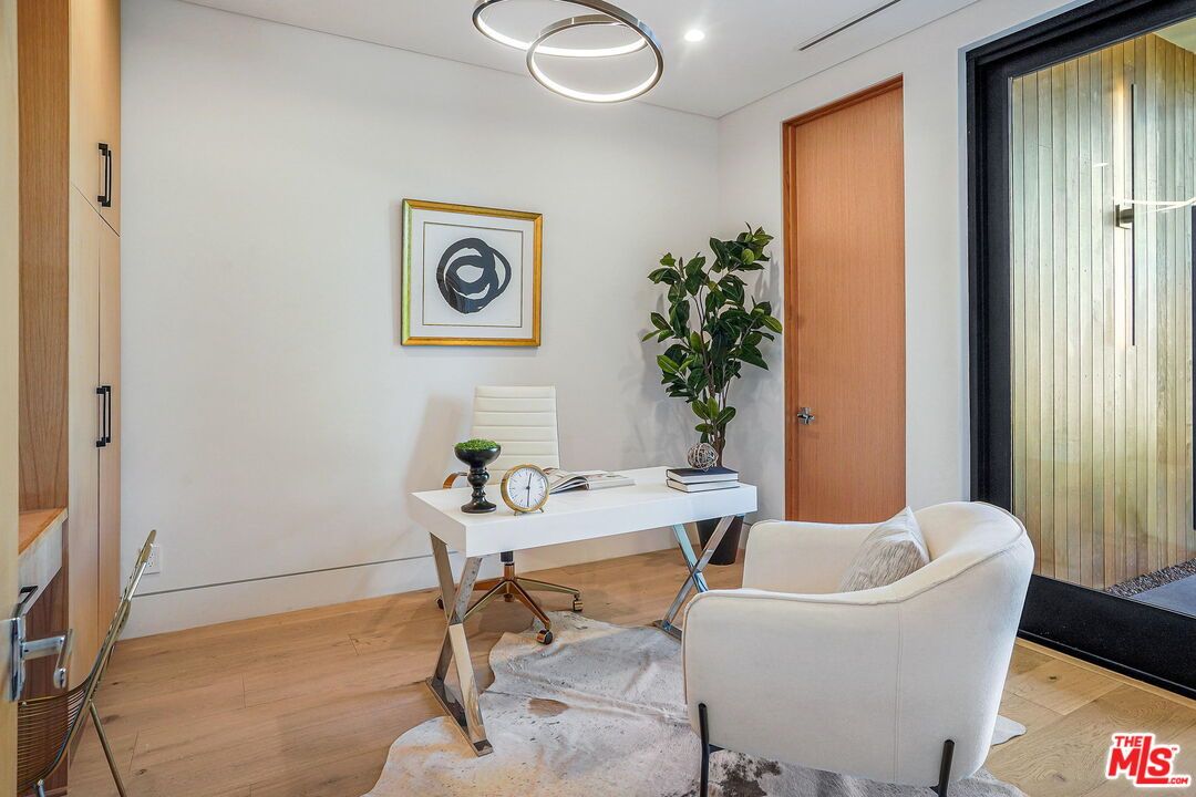 Home Office, Interior, Recessed Lighting, Wood Texture Flooring