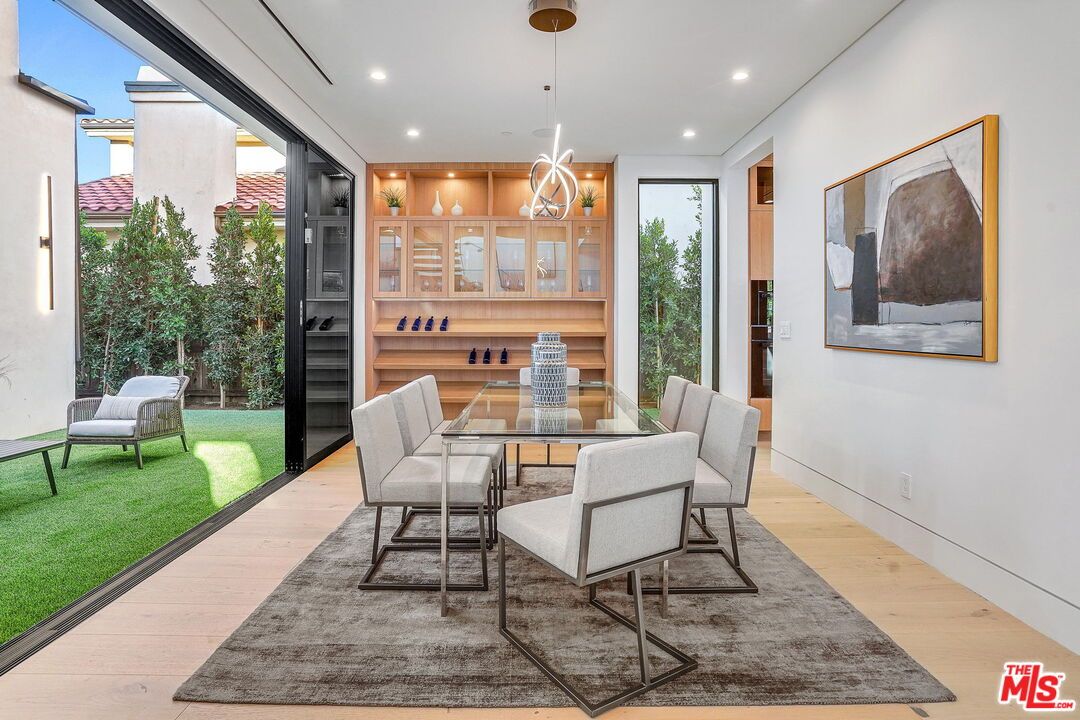 Dining room, Interior, Pendant Lights, Recessed Lighting, Wood Texture Flooring