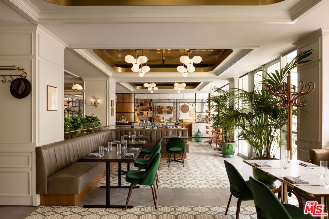 Dining room, Interior, Pendant Lights