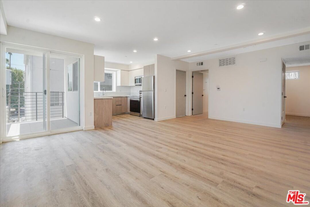 Empty room, Interior, Kitchen, Recessed Lighting, Wood Texture Flooring