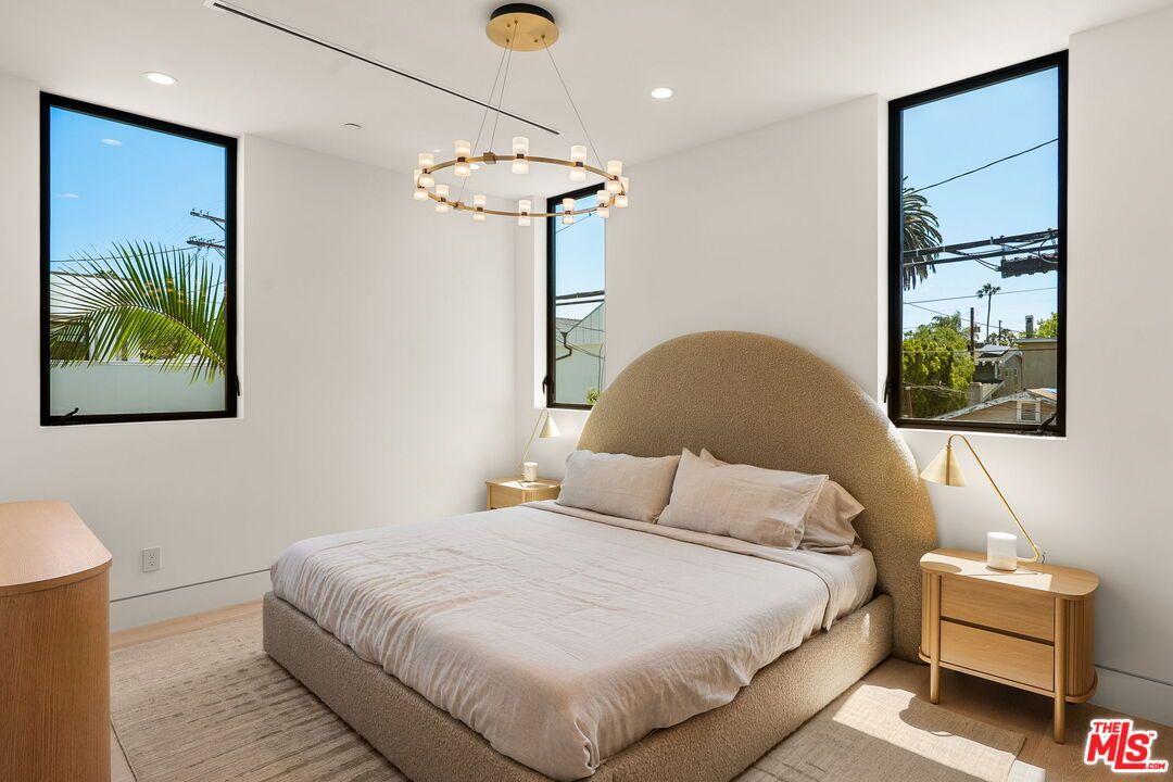 Bedroom, Interior, Pendant Lights, Recessed Lighting, Wood Texture Flooring