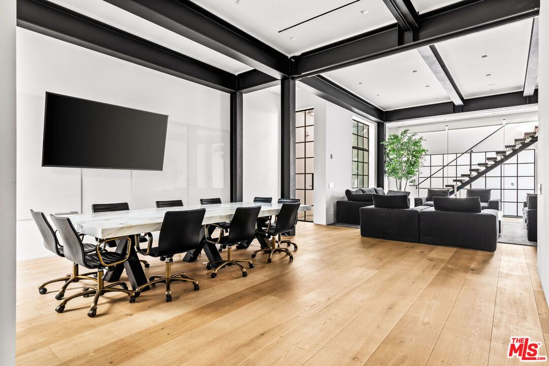 Dining room, Interior, Living room, Recessed Lighting, Wood Texture Flooring