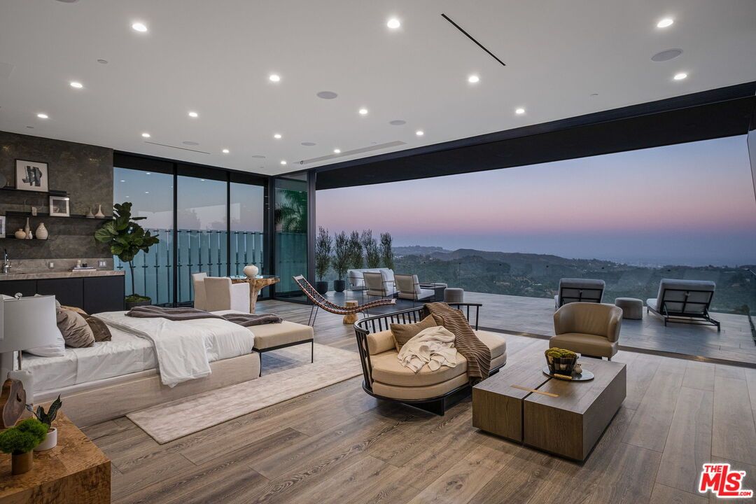 Bedroom, Dining room, Interior, Living room, Recessed Lighting, Wood Texture Flooring
