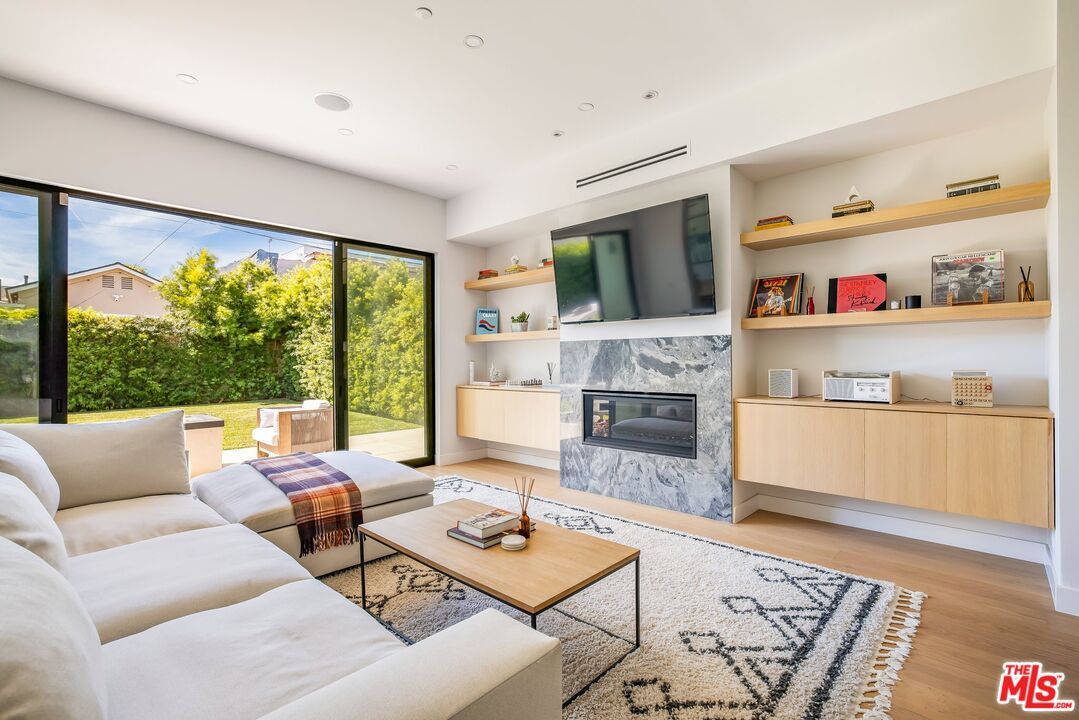 Fireplace, Interior, Living room, Recessed Lighting, Wood Texture Flooring