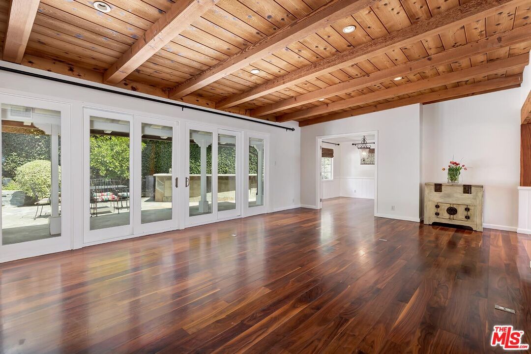 Empty room, Interior, Recessed Lighting, Wooden Beams, Wooden Ceilings, Wood Texture Flooring