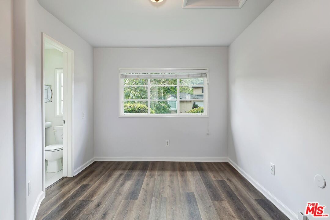 Bathroom, Empty room, Interior, Wood Texture Flooring