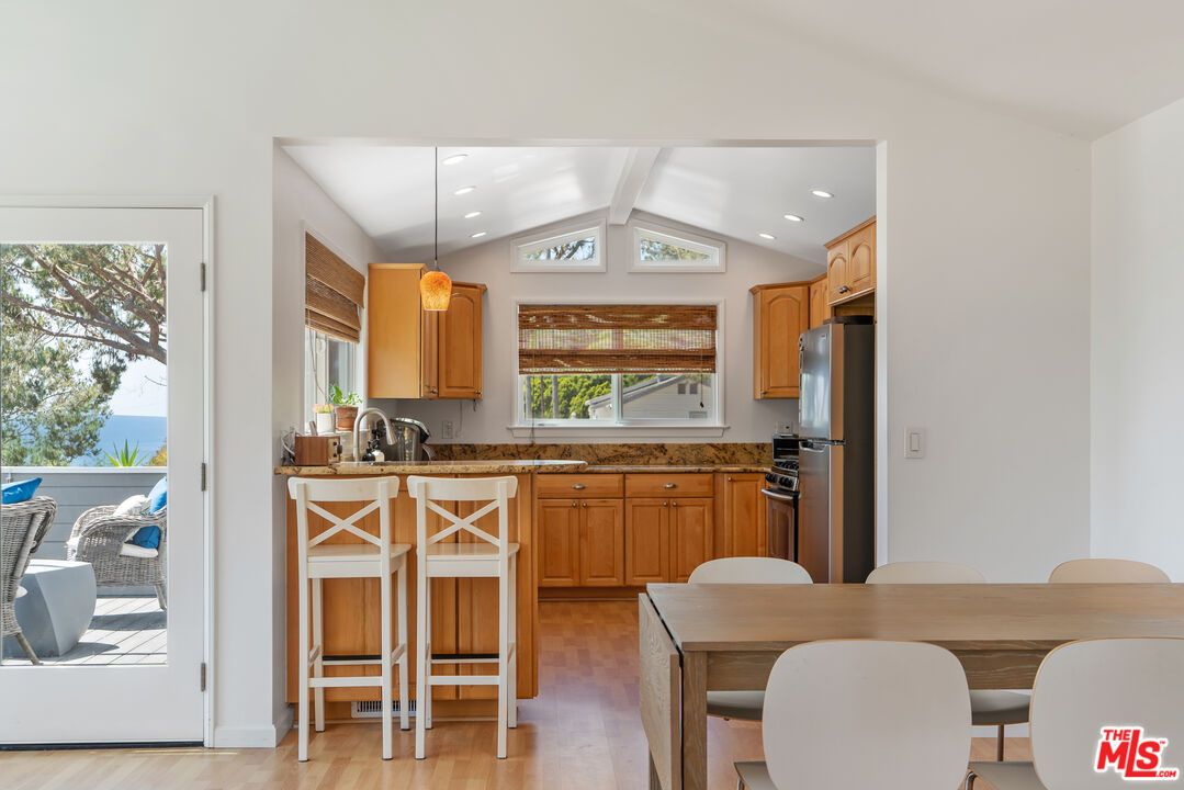 Interior, Kitchen, Pendant Lights, Recessed Lighting, Stainless Steel Appliances, Water, Wood Texture Flooring