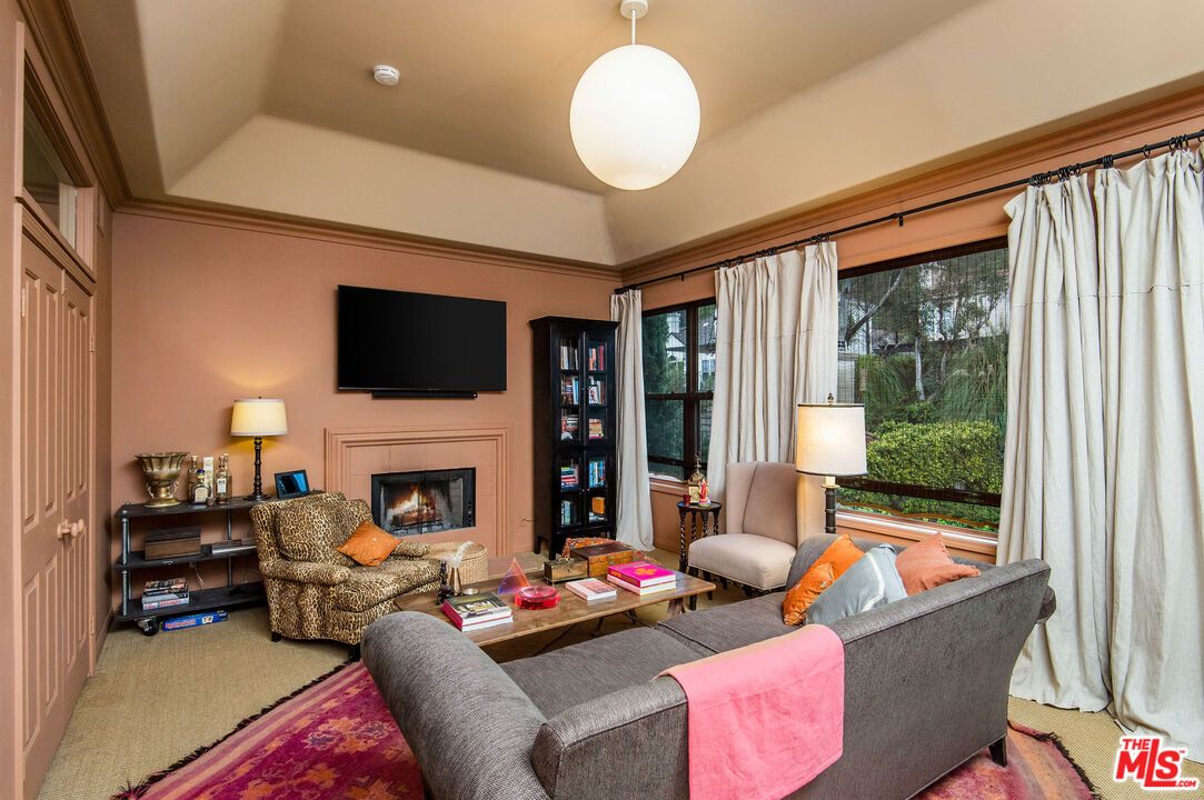 Fireplace, Interior, Living room, Pendant Lights