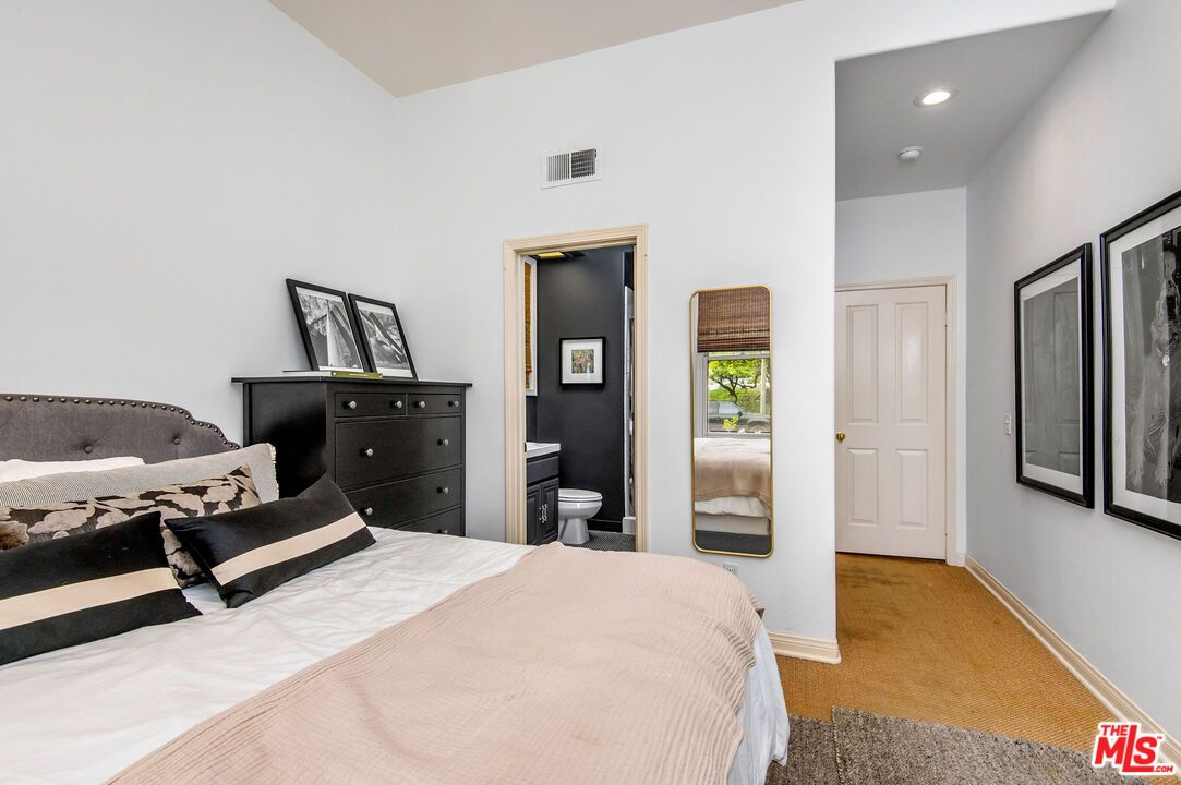 Bathroom, Bedroom, Interior, Recessed Lighting