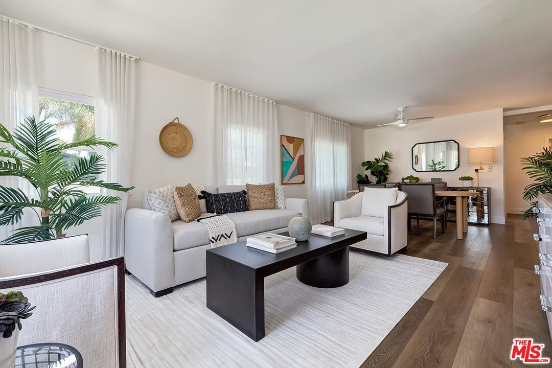 Dining room, Interior, Living room, Wood Texture Flooring