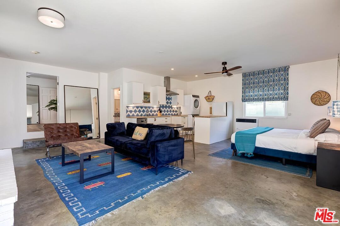Bedroom, Interior, Kitchen, Living room, Recessed Lighting