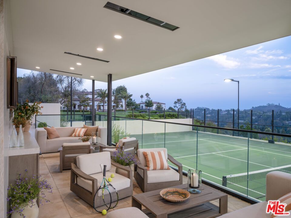 Exterior, Recessed Lighting, Tennis Courts