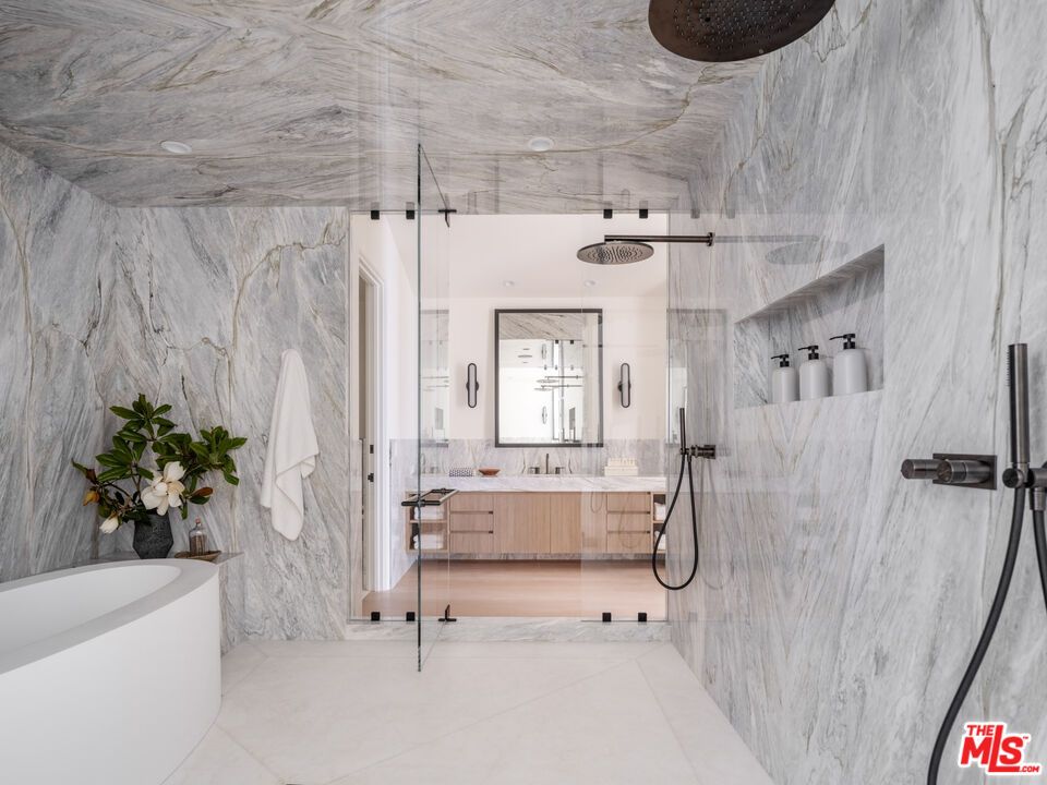 Bathroom, Dual Sink Vanities, Interior, Marble Walls