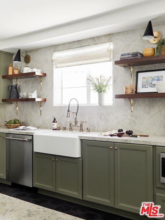 Interior, Kitchen, Stainless Steel Appliances