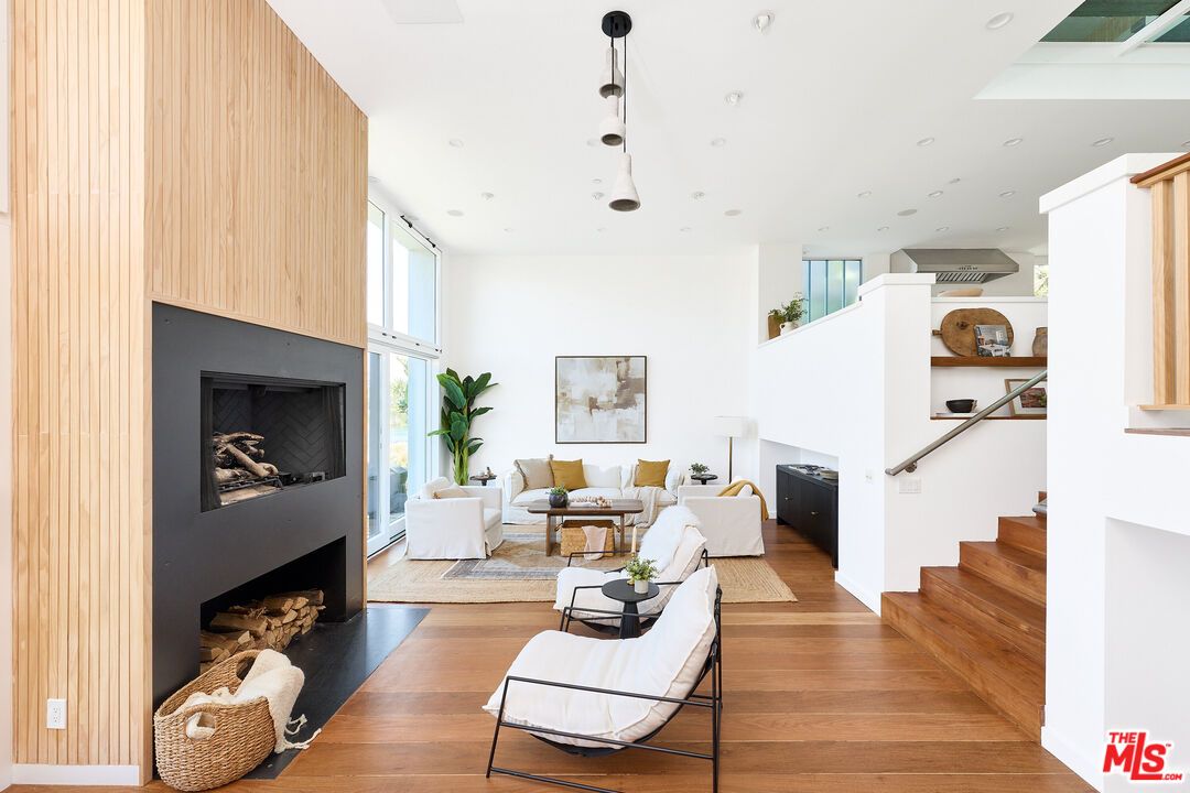 Fireplace, Interior, Living room, Pendant Lights, Recessed Lighting, Wood Texture Flooring, Wooden Walls