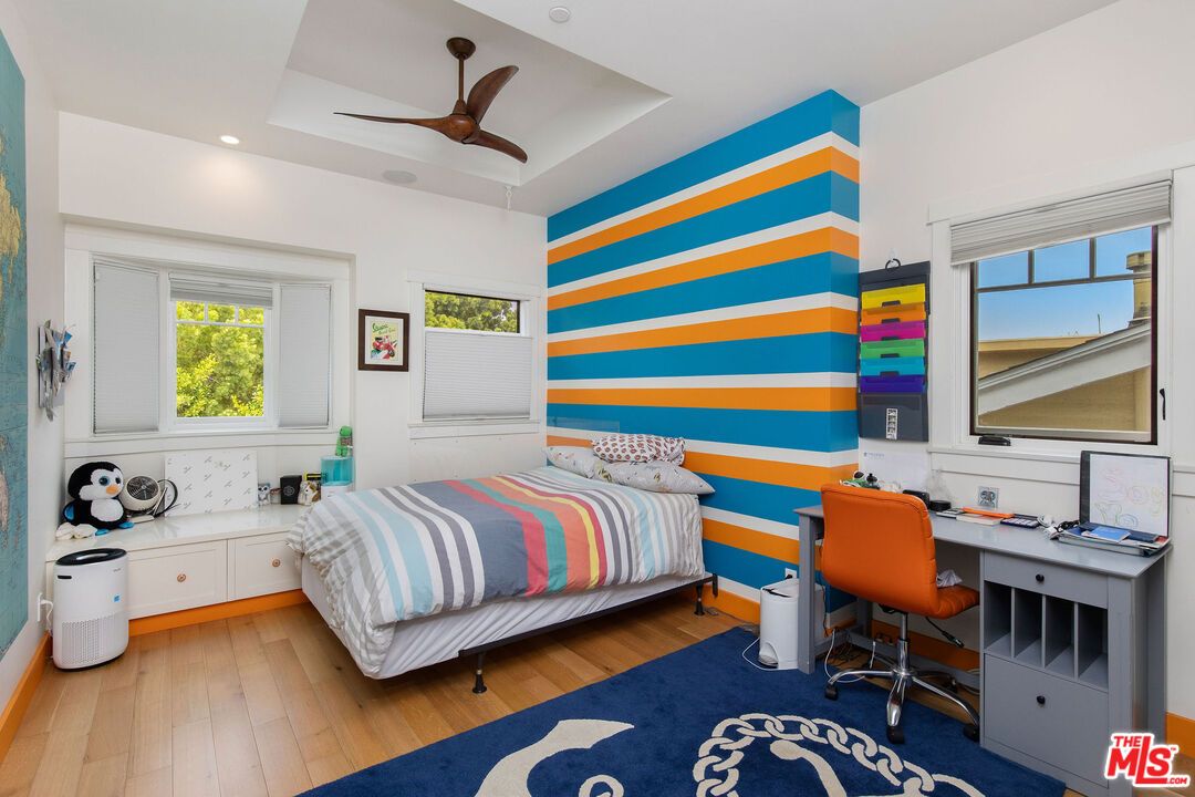 Bedroom, Home Office, Interior, Recessed Lighting, Wood Texture Flooring