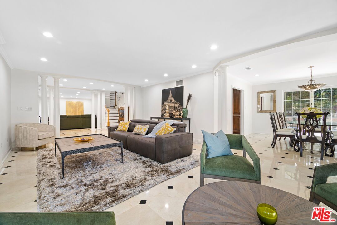 Dining room, Interior, Living room, Recessed Lighting
