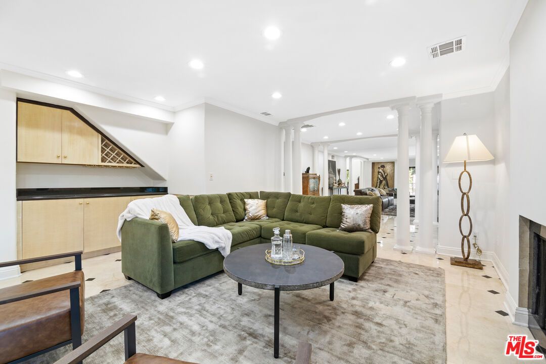 Fireplace, Interior, Living room, Recessed Lighting