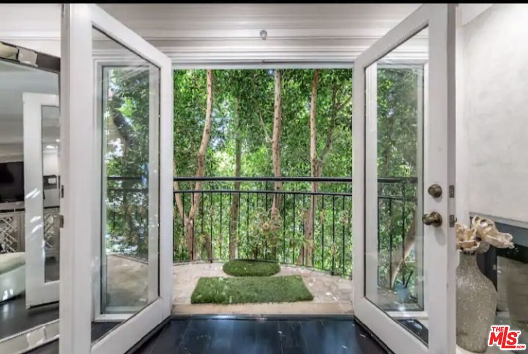 Interior, Sun Room