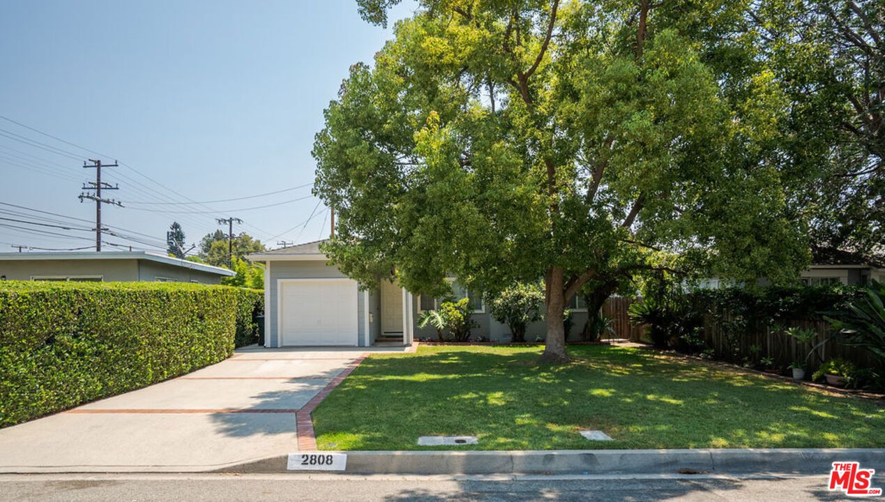 Backyard, Detached Garage, Exterior