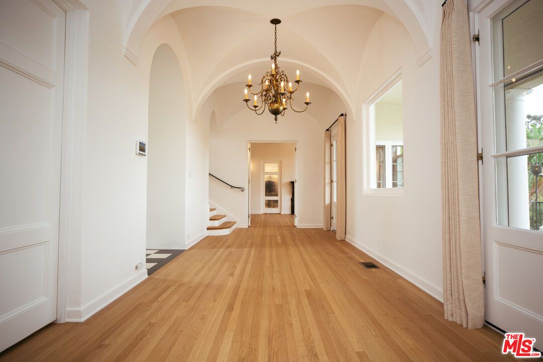 Chandelier, Interior, Wood Texture Flooring