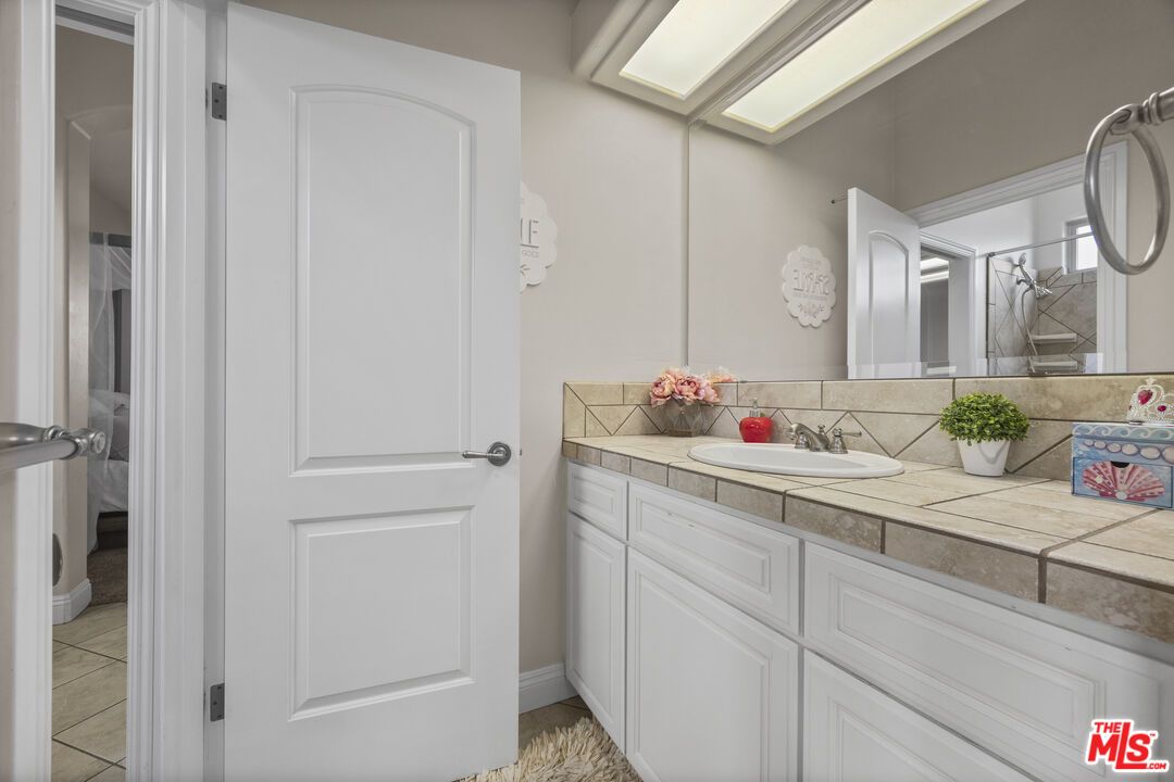 Bathroom, Dual Sink Vanities, Interior, Tile Countertops