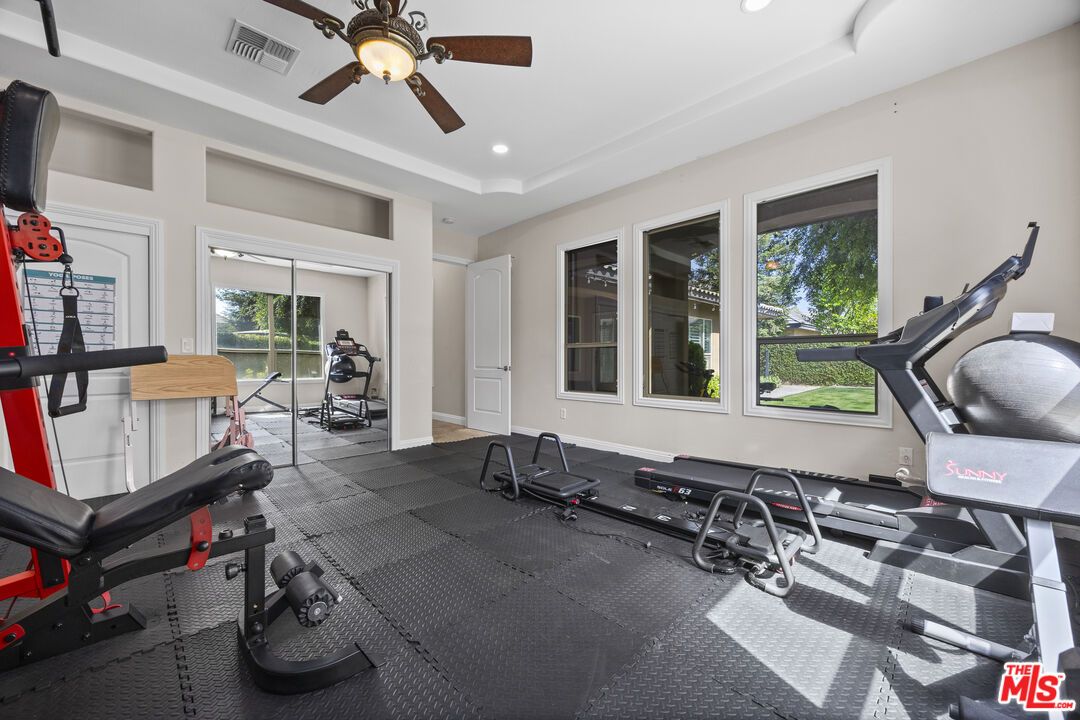 Fitness Equipment, Interior, Recessed Lighting