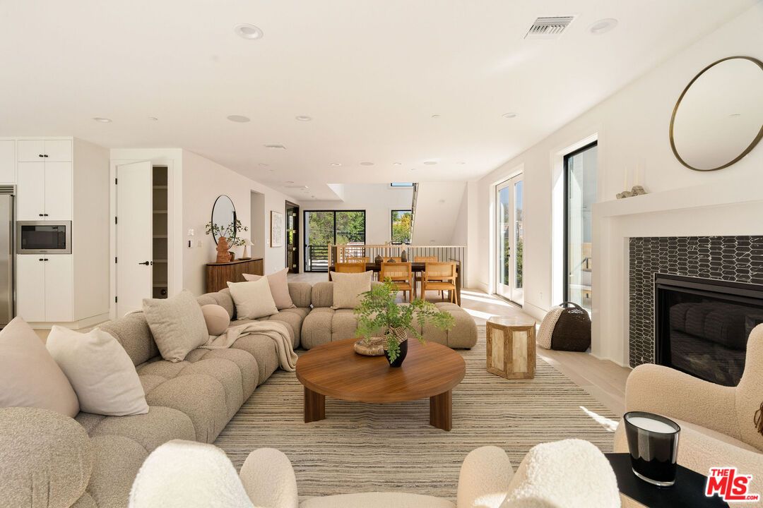 Dining room, Fireplace, Interior, Living room, Recessed Lighting